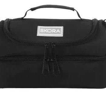 LUNCHERA SKORA C/CORREA 25X15 NEGRO